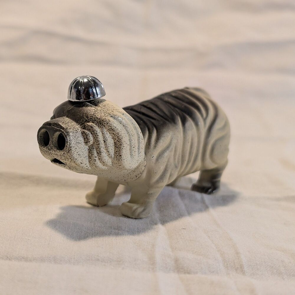 Vintage Bulldog Dog Refillable Pocket Novelty Cool Lighter - White